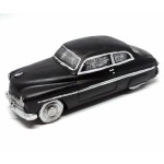 nostaljik-siyah-araba2