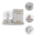 astronot-kalemlik-kar-kuresi