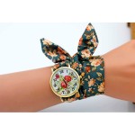 cicek-desenli-kumas-saat4