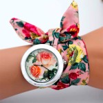 pembe-cicek-desenli-saat2