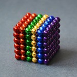 renkli-miknatisli-toplar4