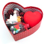 sevgiliye_kutu_kalp_isikli