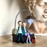 kutuk-ustunde-oturan-sevgililer-isikli5