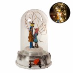 sokak-lambasi-altinda-duran-sevgililer-isikli-biblo4