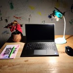 mavi-ucak-masa-lambasi