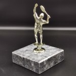 erkek-tenisci-odul-kupa4