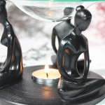 yoga-yapan-kadinlar-buhurdanlik2