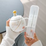 beyaz-kapakli-astronot-kupa6