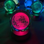 isikli-cam-dunya-kure