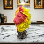 sari-kirmizi-aslan-kafasi-biblo2