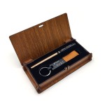 kisiye-ozel-ahsap-kutulu-kalem-anahtarlik-seti