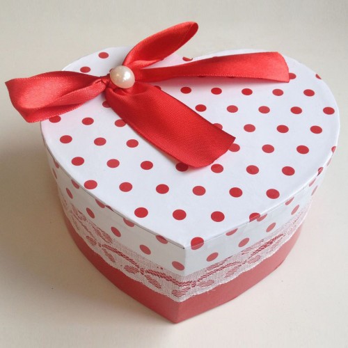 Dantenli Kalp Kutu