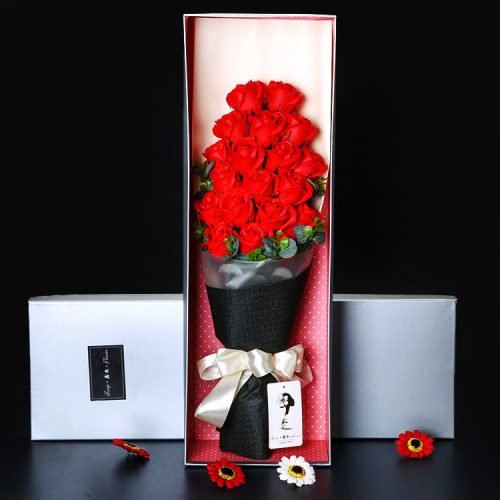 Kokulu Kırmızı Güller