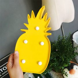 Ananas Gece Lambası