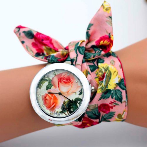Pembe Çiçekli Kumaş Saat