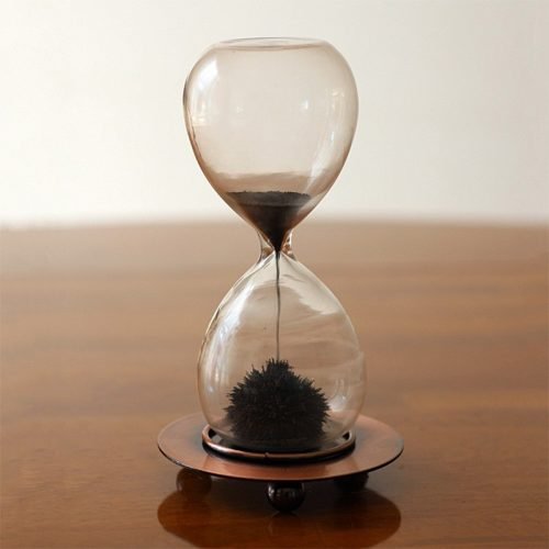 manyetik-metal-kum-saat3