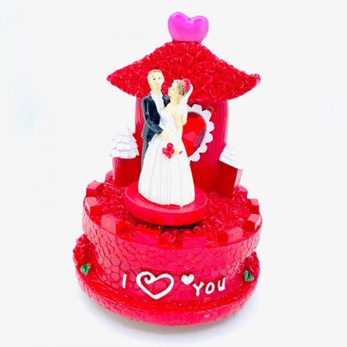 dans-eden-cift-muzik-kutusu