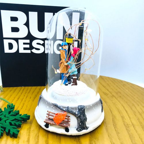 isik-altinda-oturan-sevgililer-biblosu