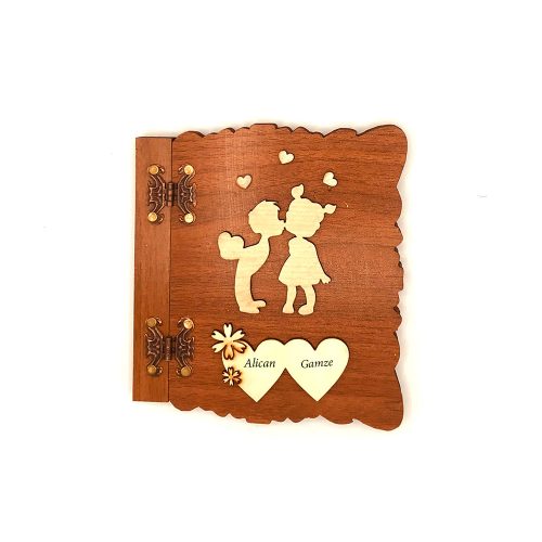kisiye-ozel-sevimli-asiklar-ahsap-defter