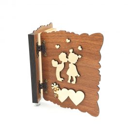 Kişiye Özel Sevimli Aşıklar Ahşap Defter