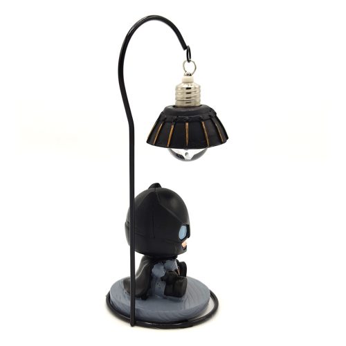 super-kahramanlar-isikli-biblo7