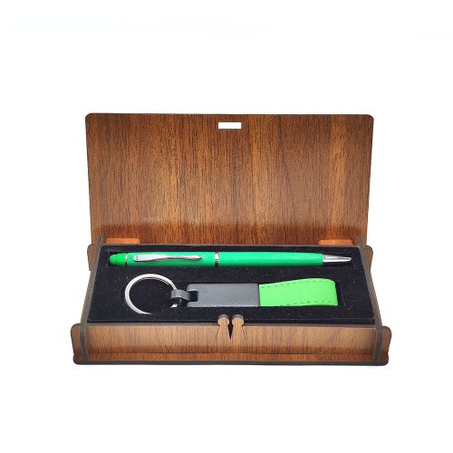 kisiye-ozel-yesil-kalem-anahtarlik-set