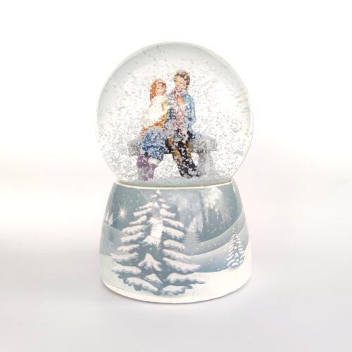 romantik-sevgililer-kar-kuresi