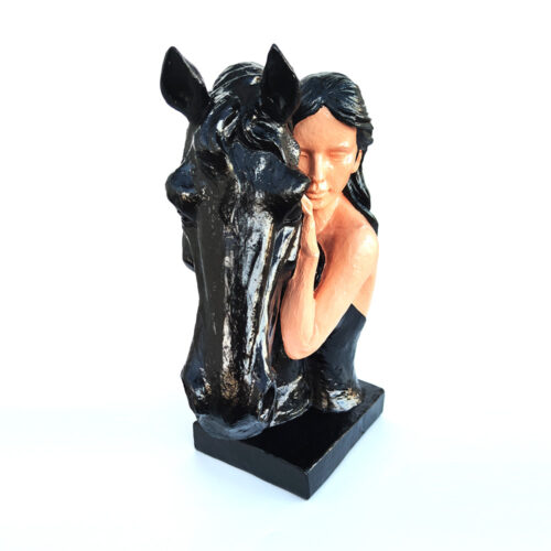 At ve Kadin Biblosu On yuz