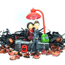 Romantik Oturan Sevgililer