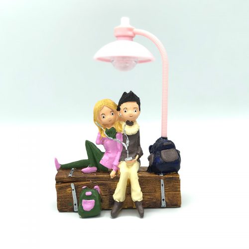 kasada-oturan-sevgililer