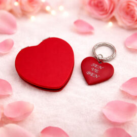 Kişiye Özel Kırmızı Kalpli Anahtarlık ve Ayna Seti