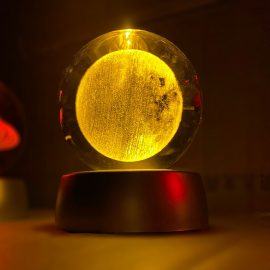 Ay Işıklı Cam Küre