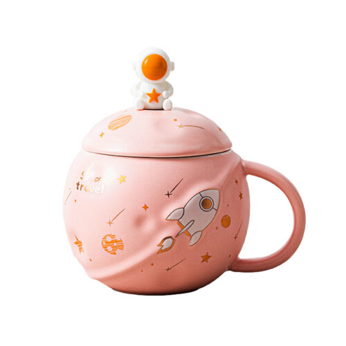 kapakli-astronot-kupa-yeni-pembe