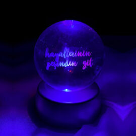 Hayallerinin Peşinden Git Işıklı Cam Küre