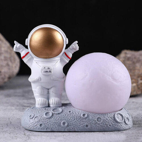 Astronot Gece Lambası