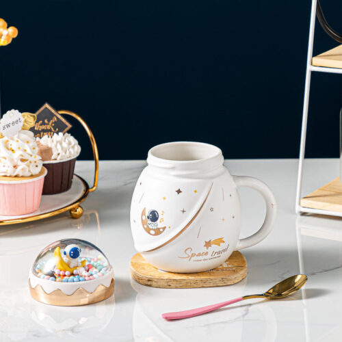 kapakli-astronot-termos-kupa-beya