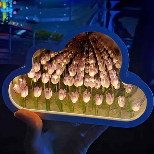 Işıklı Sonsuz Lale Bulut Ayna