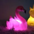 flamingo-tasarimli-gece-lambasi