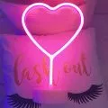 kalp-neon-gece-lambasi3