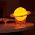 saturn-standli-lamba2